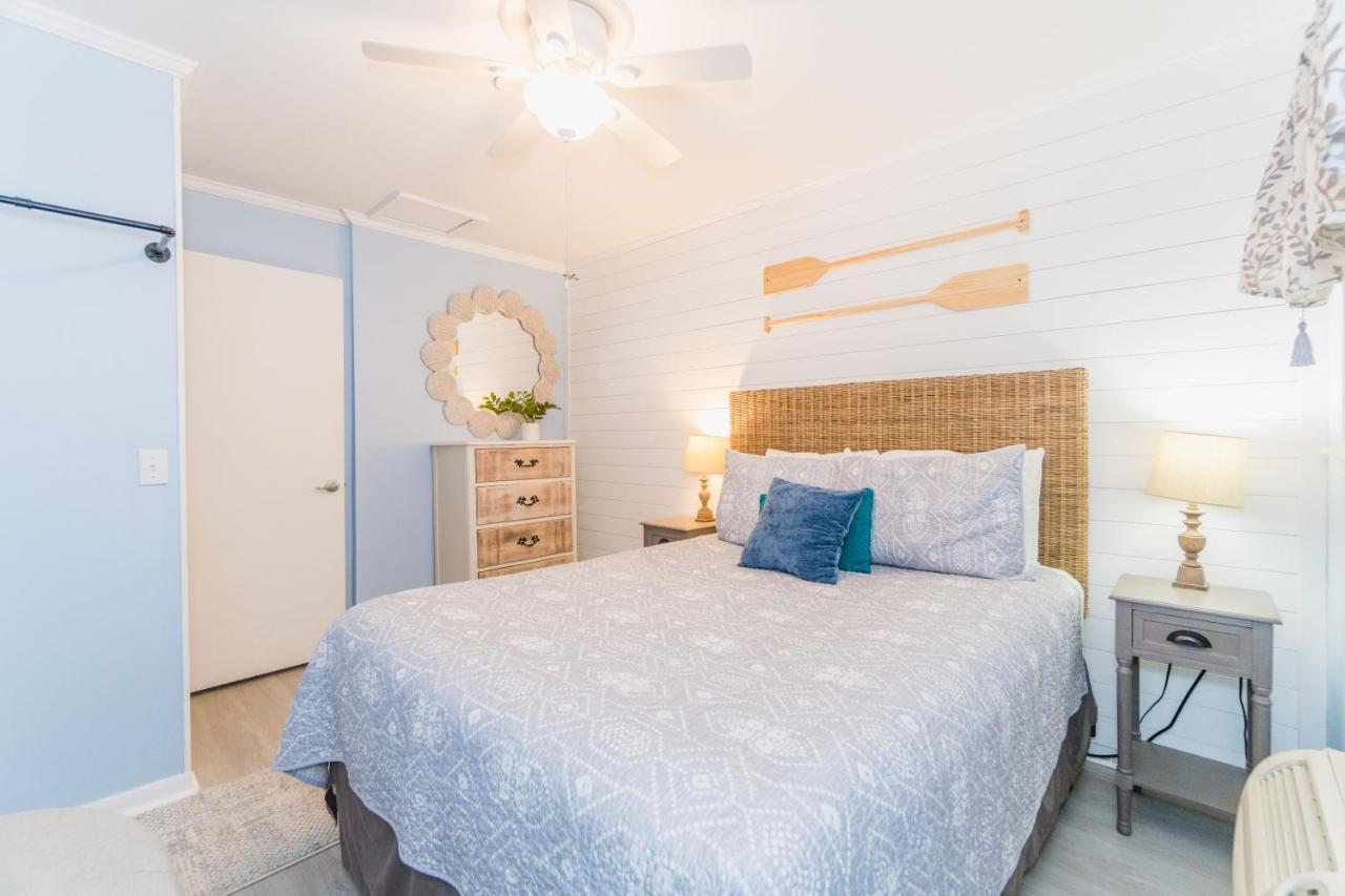 Stunning Views!!-Oceanfront Villa-Heated Pool-Private Balcony-Tiki Bar-Walk To Coligny Plaza Hilton Head Island Exterior foto