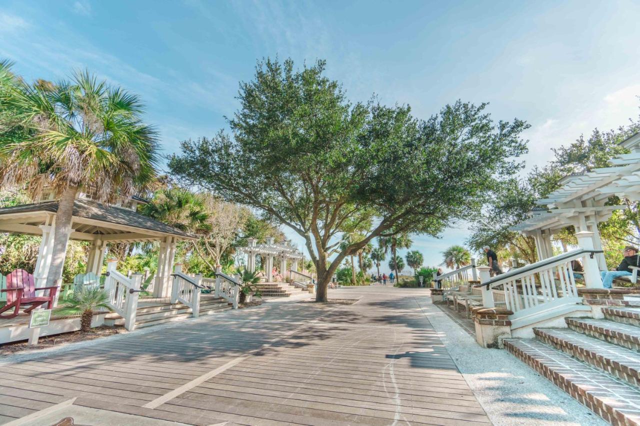 Stunning Views!!-Oceanfront Villa-Heated Pool-Private Balcony-Tiki Bar-Walk To Coligny Plaza Hilton Head Island Exterior foto