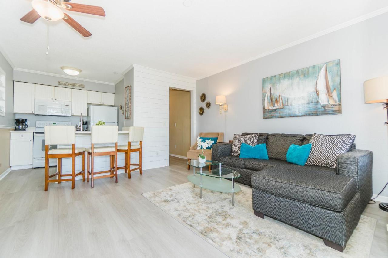Stunning Views!!-Oceanfront Villa-Heated Pool-Private Balcony-Tiki Bar-Walk To Coligny Plaza Hilton Head Island Exterior foto