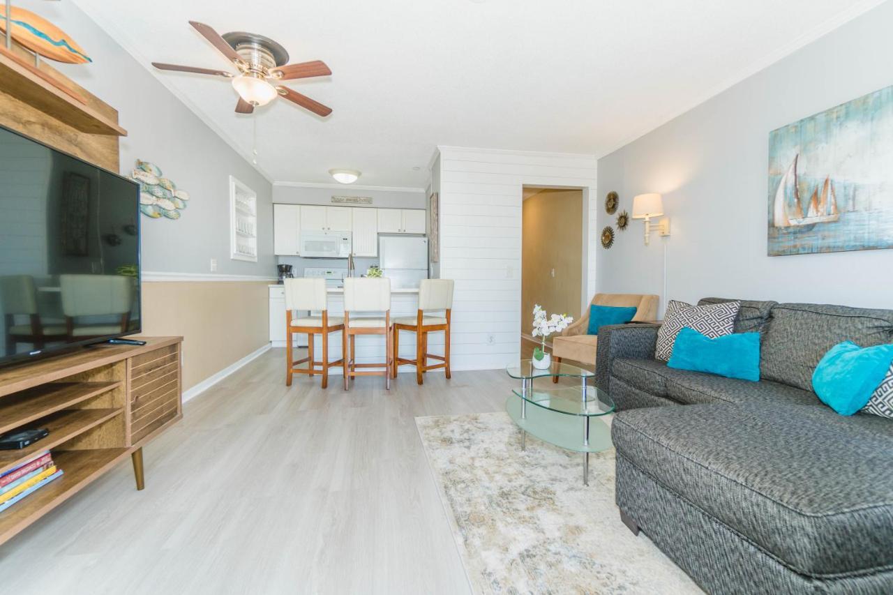 Stunning Views!!-Oceanfront Villa-Heated Pool-Private Balcony-Tiki Bar-Walk To Coligny Plaza Hilton Head Island Exterior foto